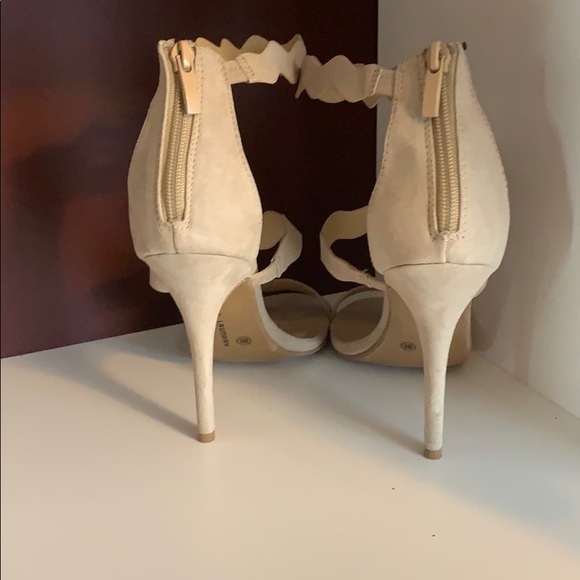 Fabulous heels - Picture 7 of 7